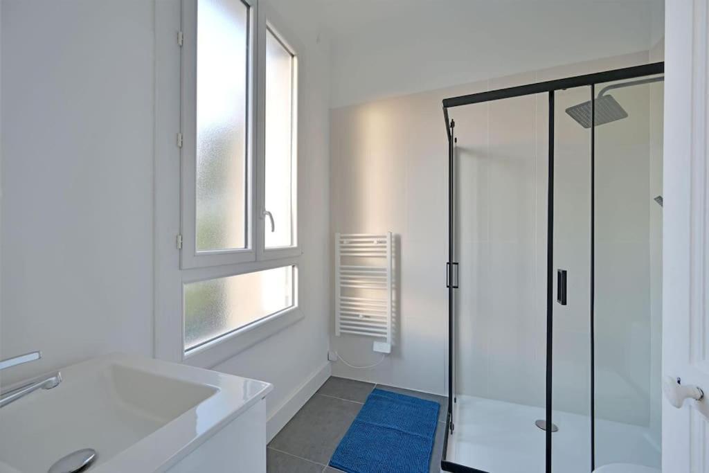 The Rooftop - Ac Clim - Wi-Fi - Parking Gratuit Dans La Rue Avignon Luaran gambar