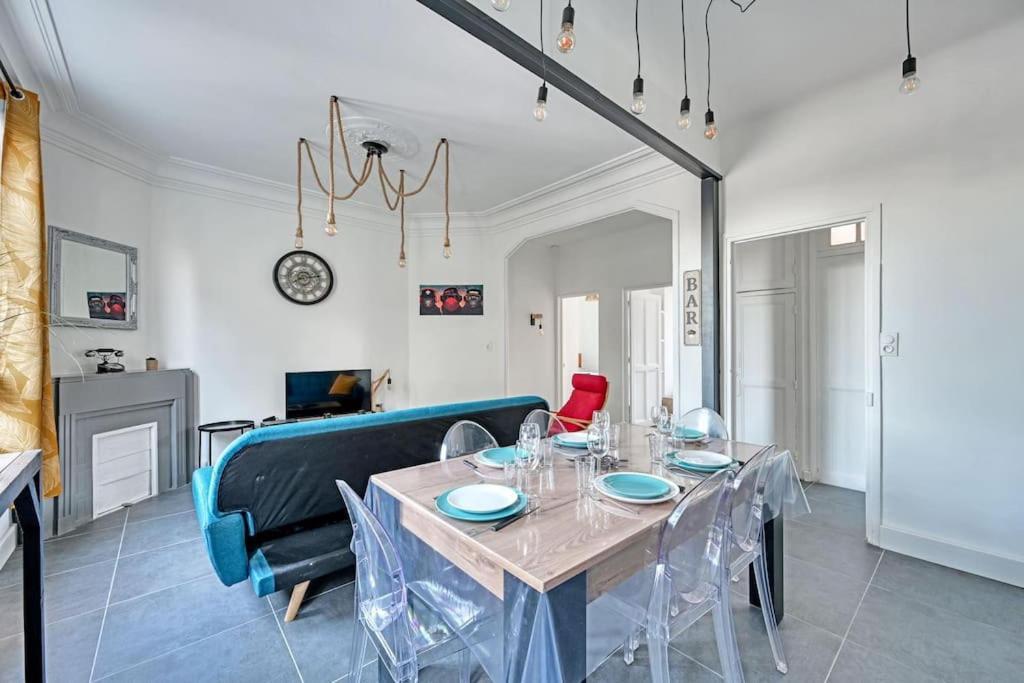 The Rooftop - Ac Clim - Wi-Fi - Parking Gratuit Dans La Rue Avignon Luaran gambar